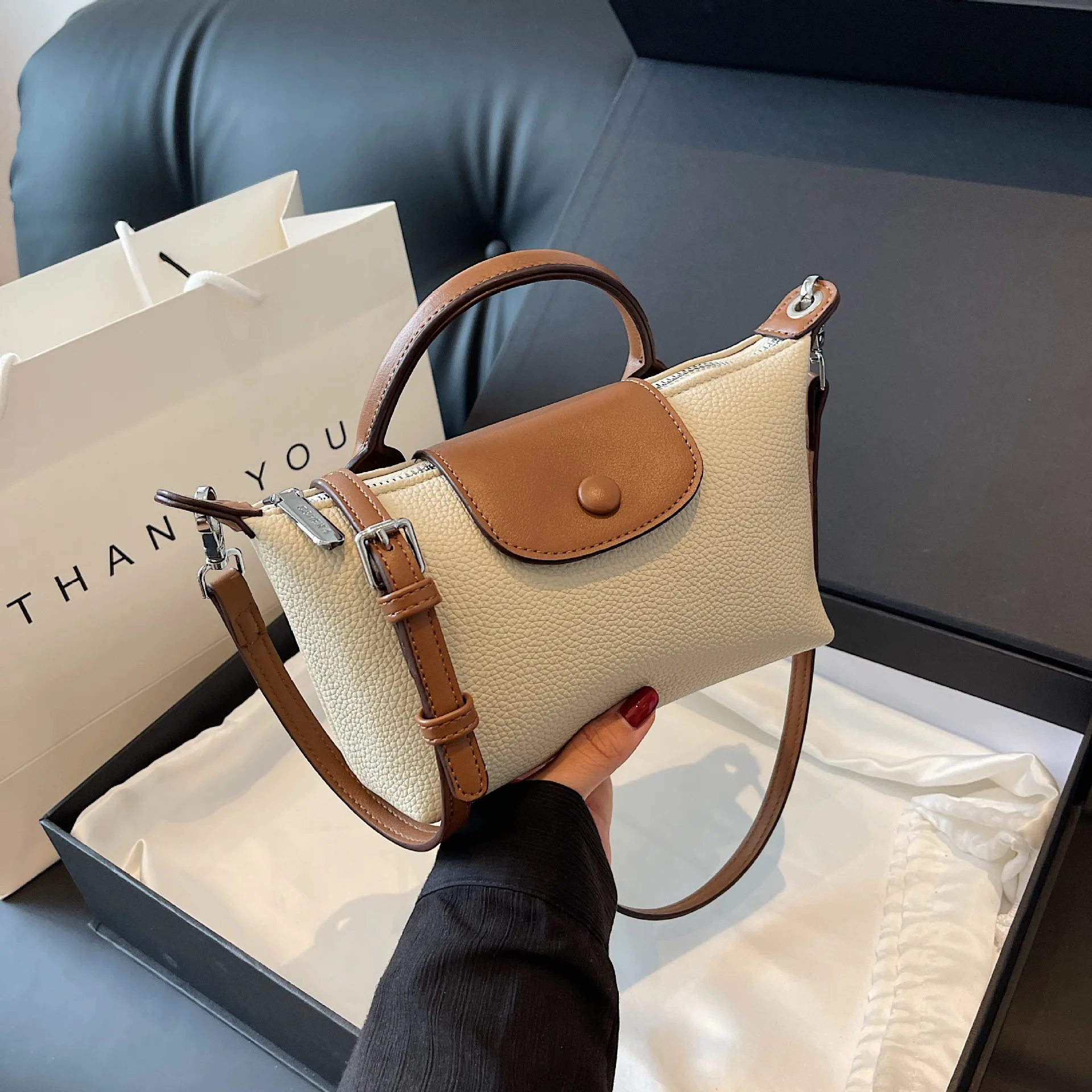 Newly Arrived Designer Short Handle Bag Waterproof Nylon Dumpling Bag Commuter Crossbody Bag for Women