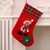 Red-Snowman