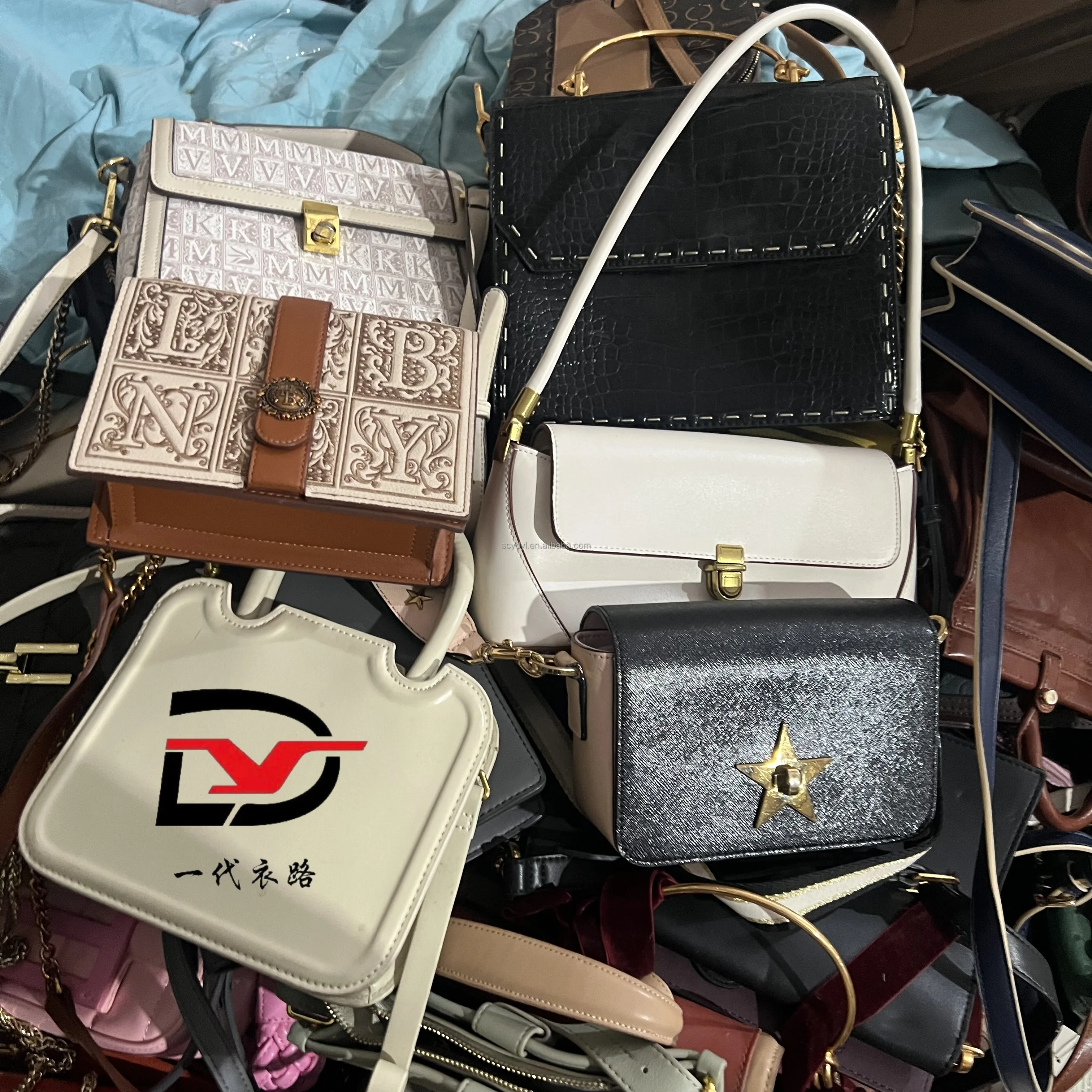 A15 Wholesale Ukay Ladies Bag Branded Bales Branded Thrift Ladies