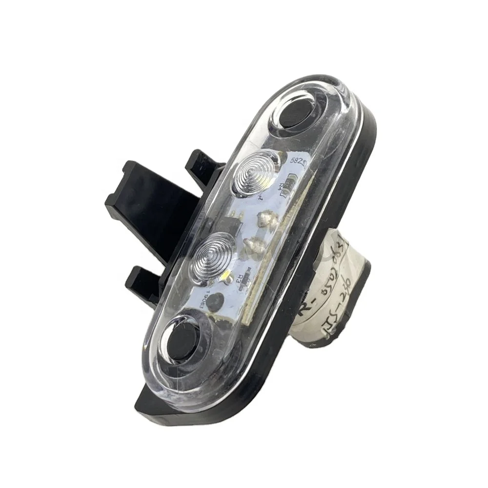 OE 82116545 84208821 LED Side Lamp for Volvo FH 12/16 Truck