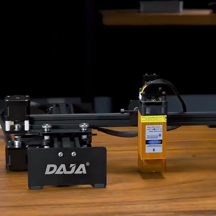 Multifunctional Daja D3 Diy Small Fiber Laser Engraving Machines