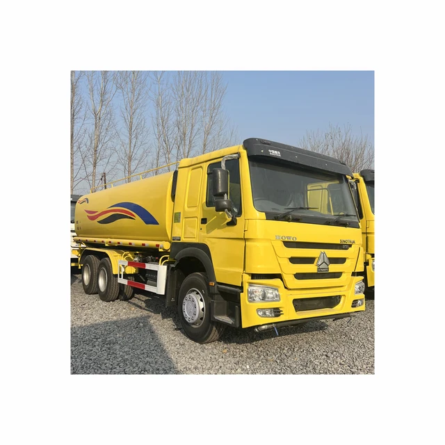 SINOTRUK HOWO 371 horsepower 6X4 heavy duty diesel used sprinkler truck originally from China