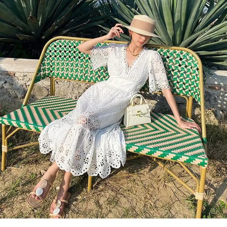 French 2024 Summer Women's White Dresses Medium-length Fairy Lady Style Embroidered Lace Dress French 2024 Summer Women's White Dresses Medium-length Fairy Lady Style Embroidered Lace Dress