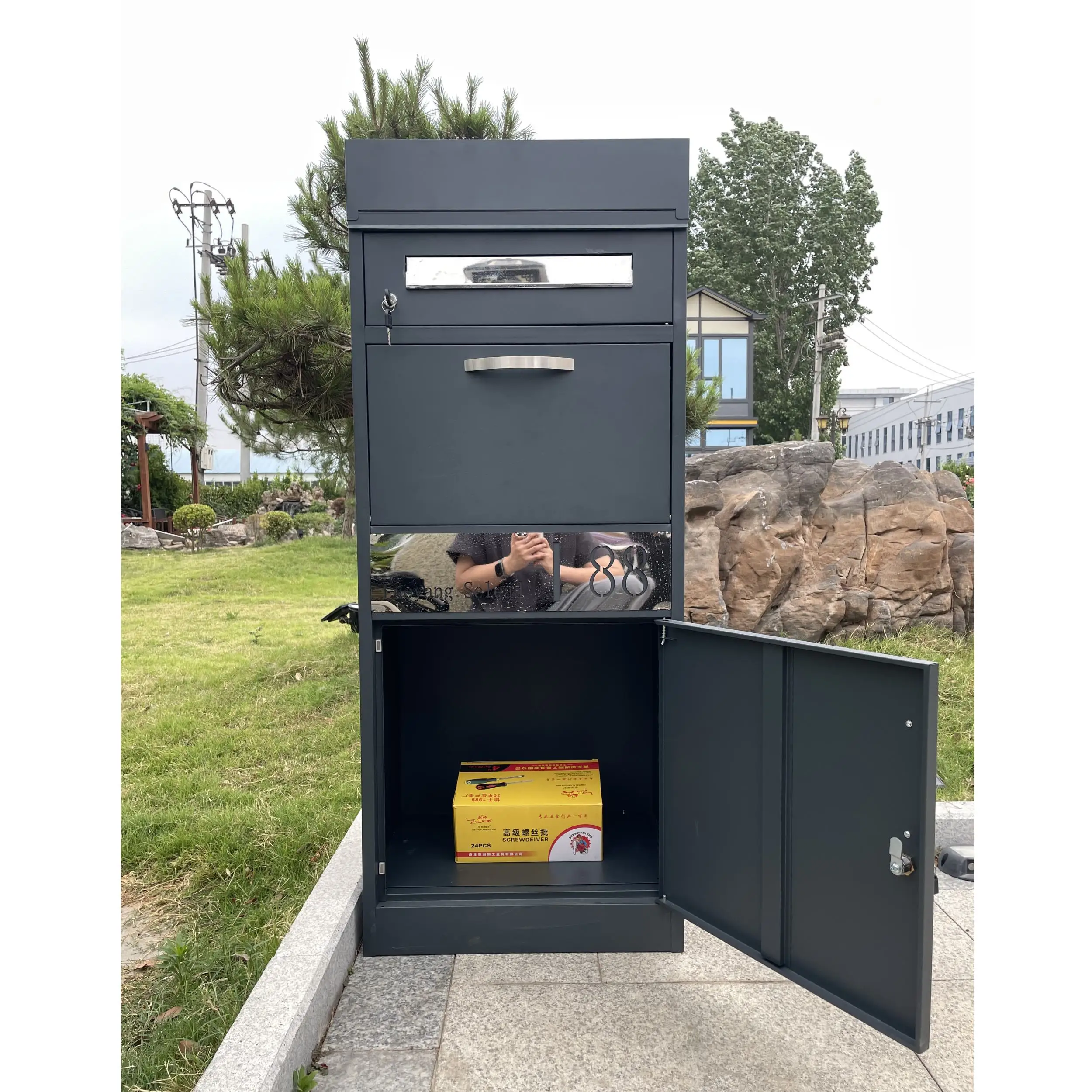 Waterproof Freestanding Outdoor Parcel Drop Box Self-Pickup Home Garden Mailbox Locker Burglarproof Mail Box with Lock