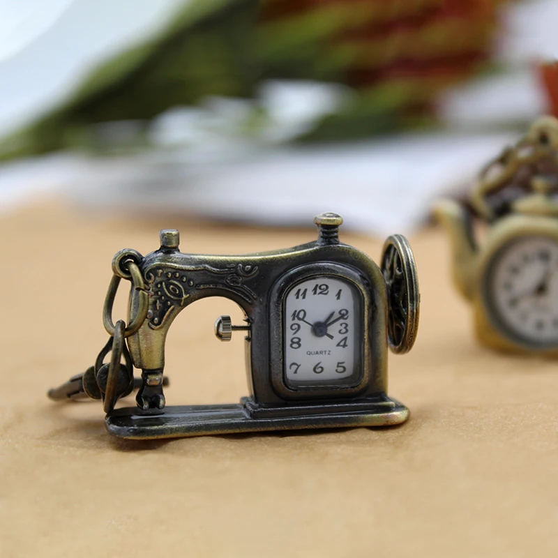China Supplier New Design Custom Antique 3d Brass Personalized Mini Sewing Machines Kettles Clock Keychain