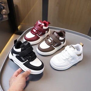 Fashion Baby Girl Shoes 2 Years Wholesale Designer School Outdoor Sports Shoes for Children Fashion Korean Kids PU Sneakers Boys