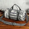 Gris claro