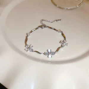 Muxcor Trendy Fashion Bracelets for Women 4 Leaf Clover Chain Link Classic Flower Copper Silver Color Fancy Jewellery for Ladies