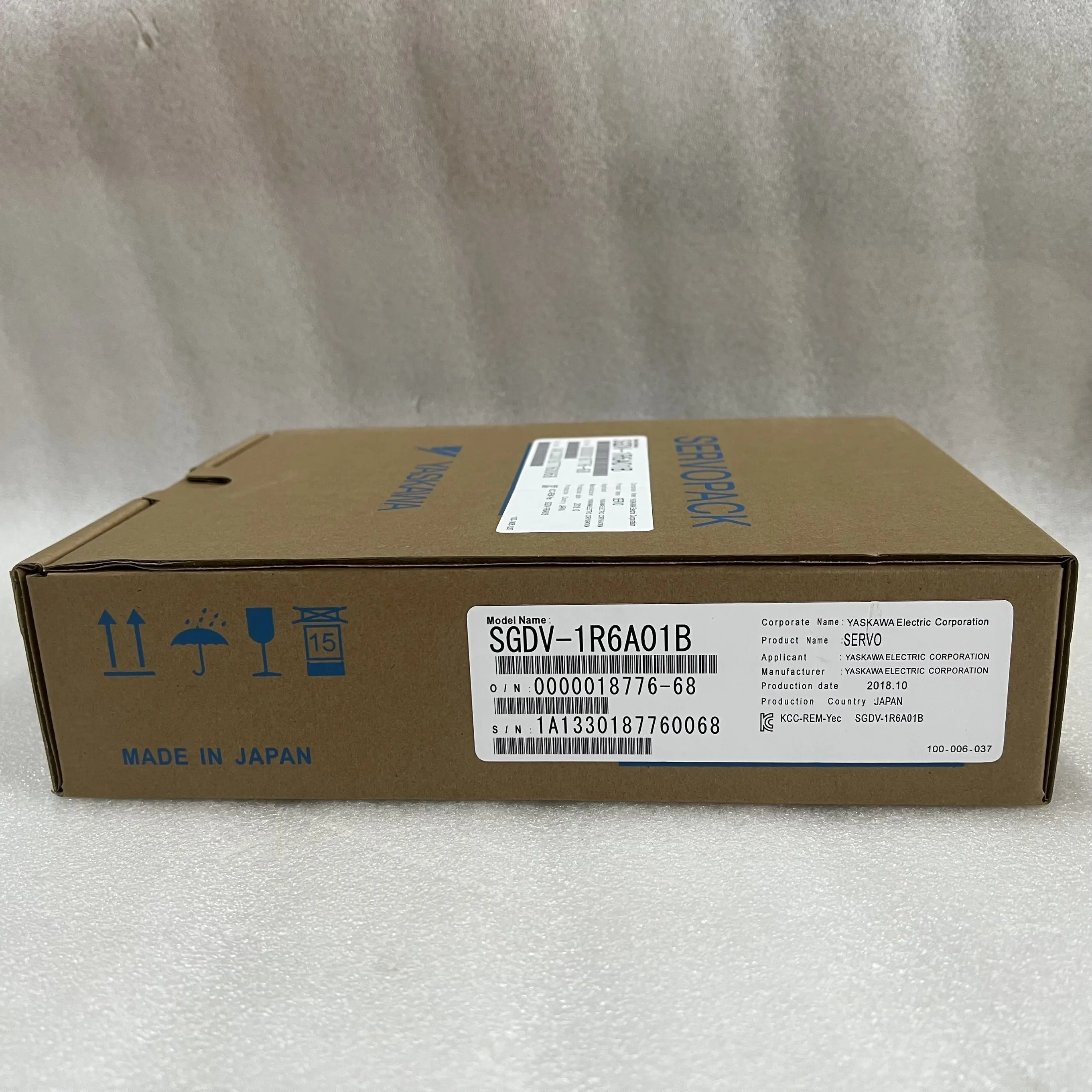 Yaskawa Servo Drive Servopack SGDV-1R6A01B Yaskawa Servo Drive Servopack SGDV-1R6A01B