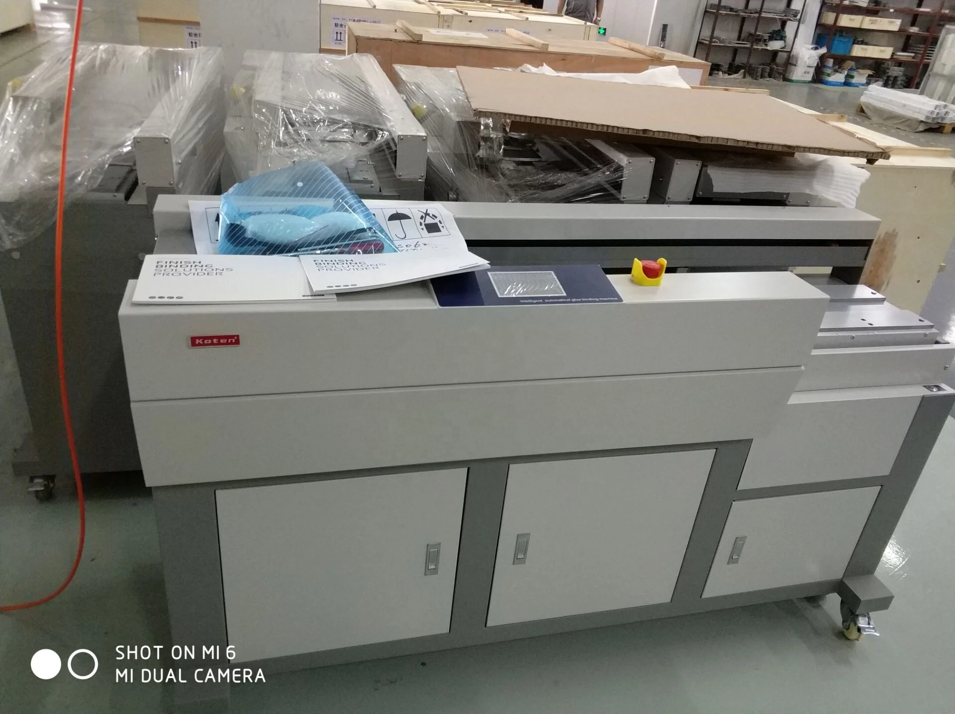 Fully Automatic Book Binding Machine With Hot Melt Glue