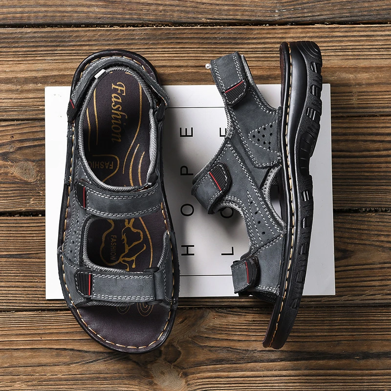 Classic Design Non-slip Open Toe Outdoor Trekking Leather Upper Summer Beach Flat Sandals