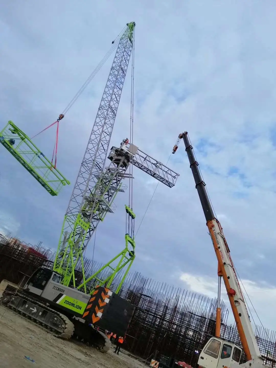 Zoomlion 85 Ton Crawler Crane ZCC850V for Sale - Factory Price, 1