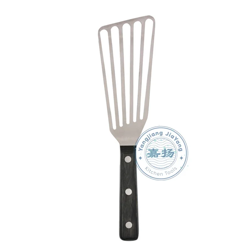 Slotted angle spatula