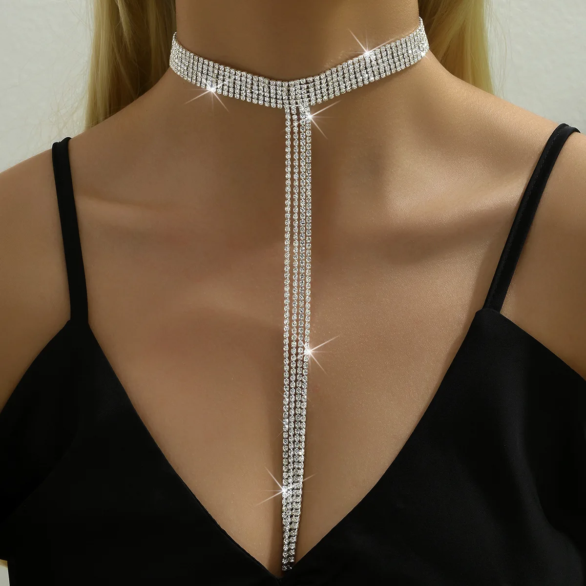 Elegant Claw Chain Water Diamond Tassel Necklace
