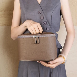 2026 New Fashionable Lightweight Waterproof Women's Cosmetics Genuine Leather Storage Bag Large Capacity Divided Storage Travel