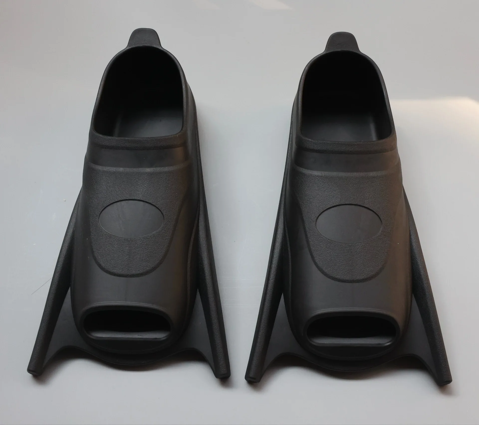 Close Heel Free Diving Fins Shoes Spearfishing Fins Foot Pocket Rubber