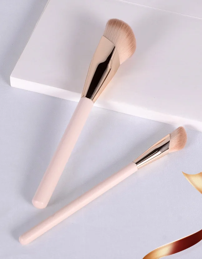 Foundation Brush (13).jpg