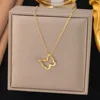 Collana in acciaio inossidabile con farfalla traforata