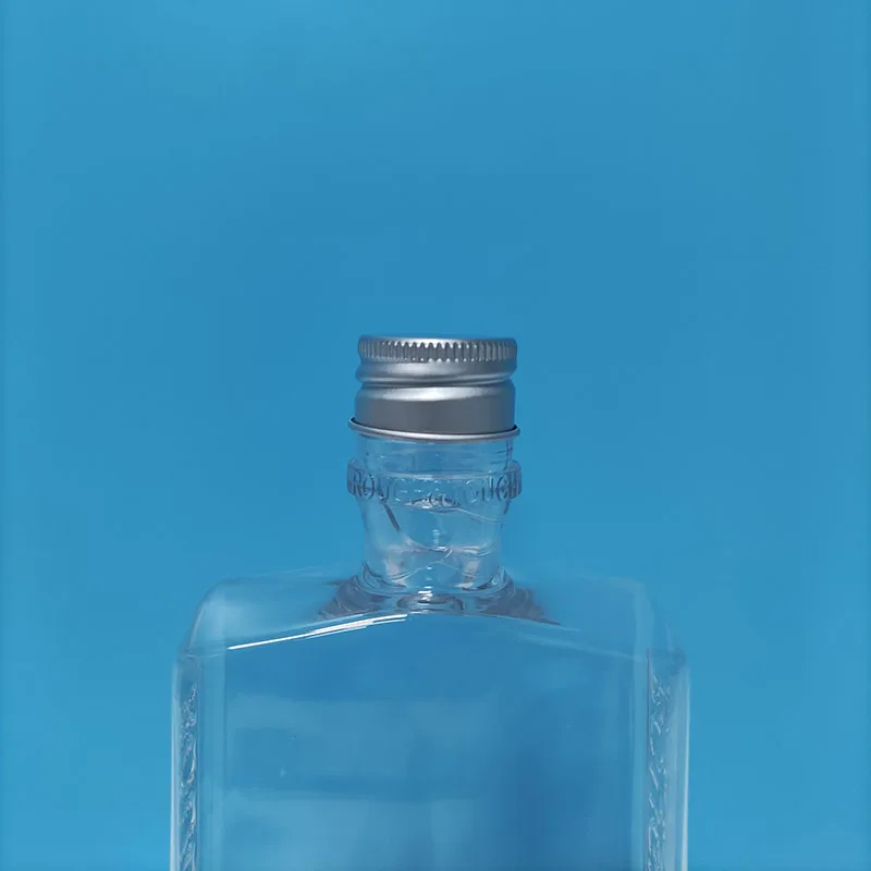 10oz Plastic Wine Bottle Portable Travel Luxury Petg Plastic Bottle With Aluminum Top Cap