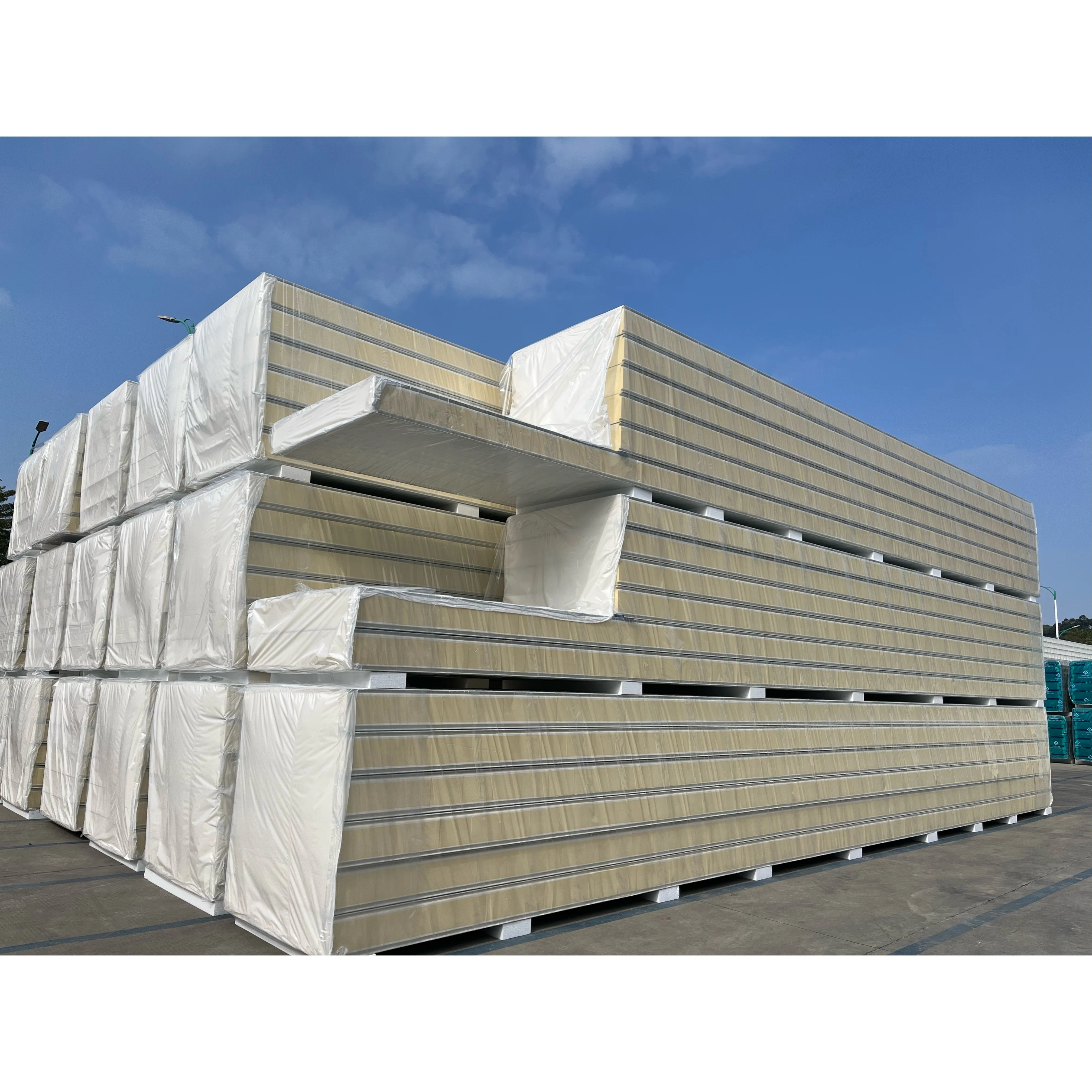 Factory Manufacture Various Metal Polyurethane Foam Wall Pu Roof Sandwich Panel