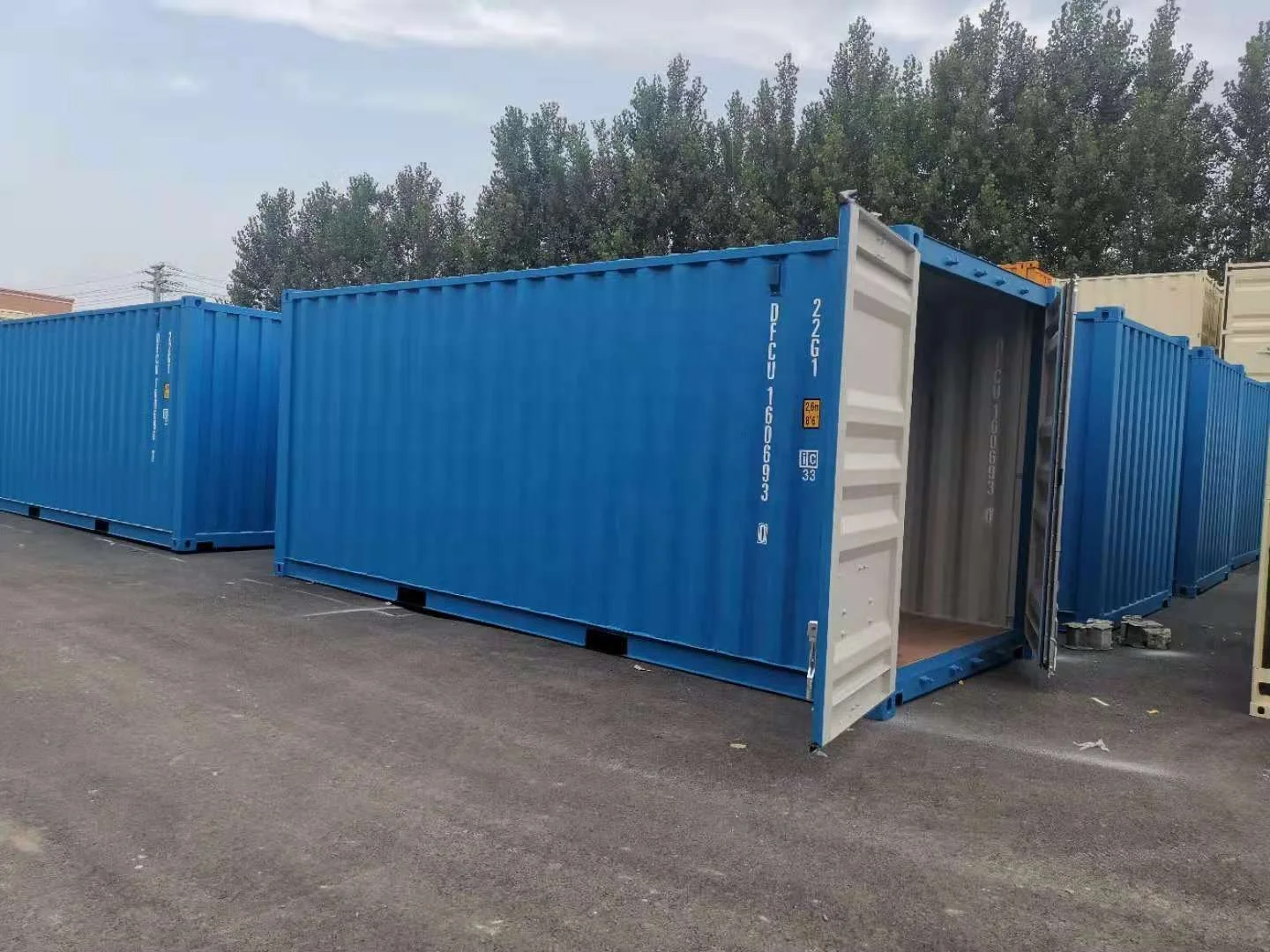 New Dry Shipping Containers - Durable & Versatile Solutions