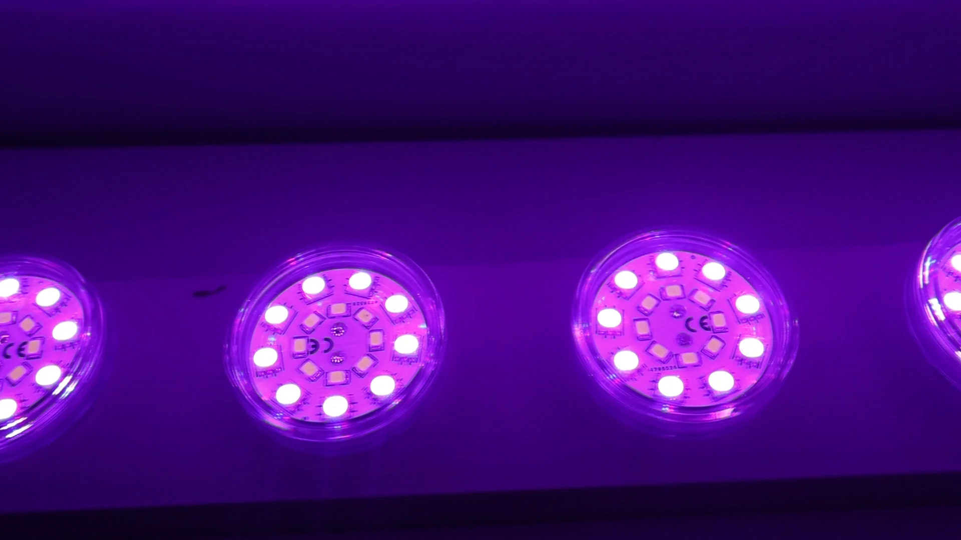 MobaLed1 Slow Color Changing LED Light – Funfair / Model Railway – HO Scale Ready