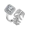 RP2032 White Clear Stone