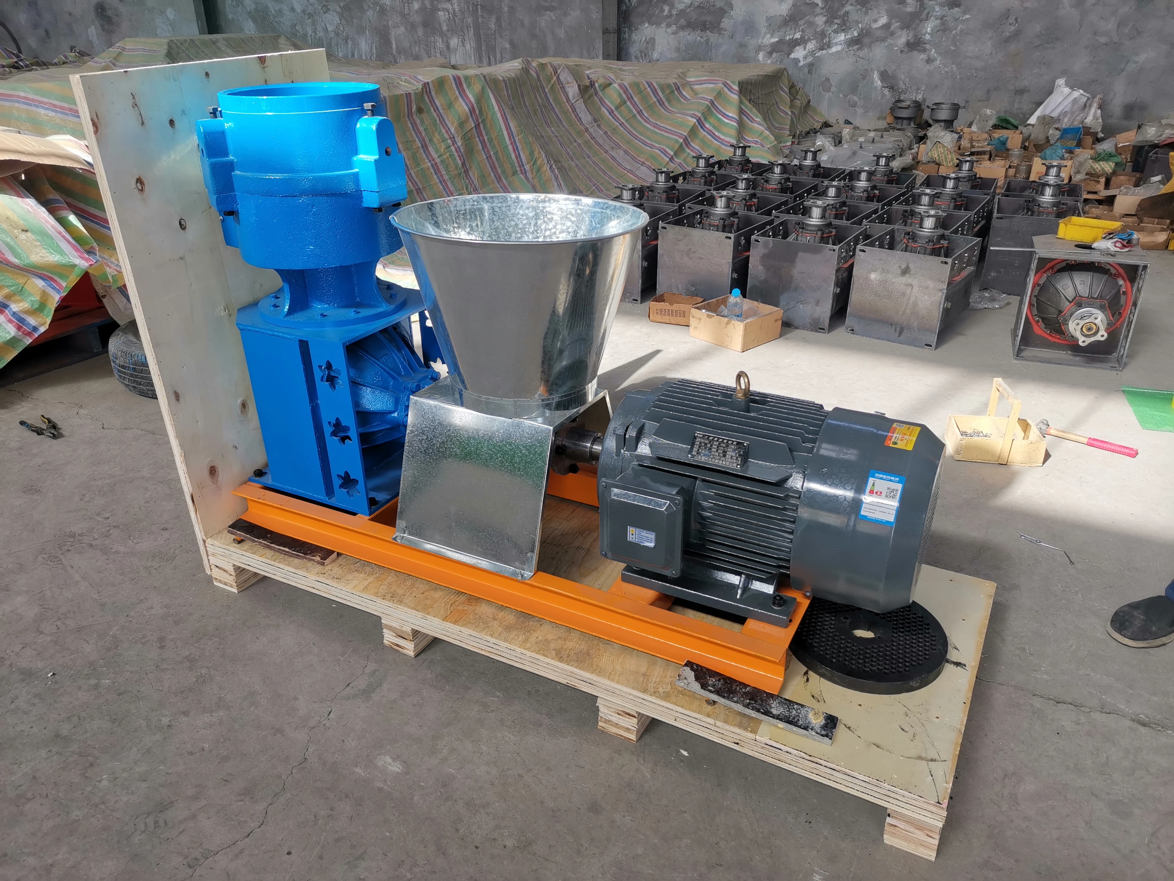 BD-KL260 Pelletizer Machine - High Productivity for Animal Feeds