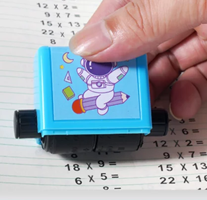 Забавное дополнение и вычитание математических вопросов цифровой роликовый Тип штамп репетиторское обучение детей цифры математический инструмент подарок