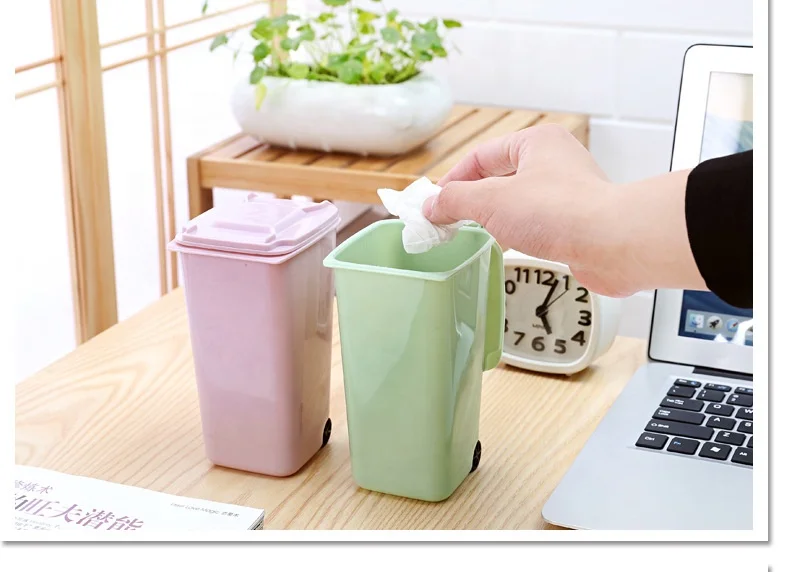 Plastic Mini Trash Can Pen Holder Desktop Mini Dustbin Storage Desk Organizer