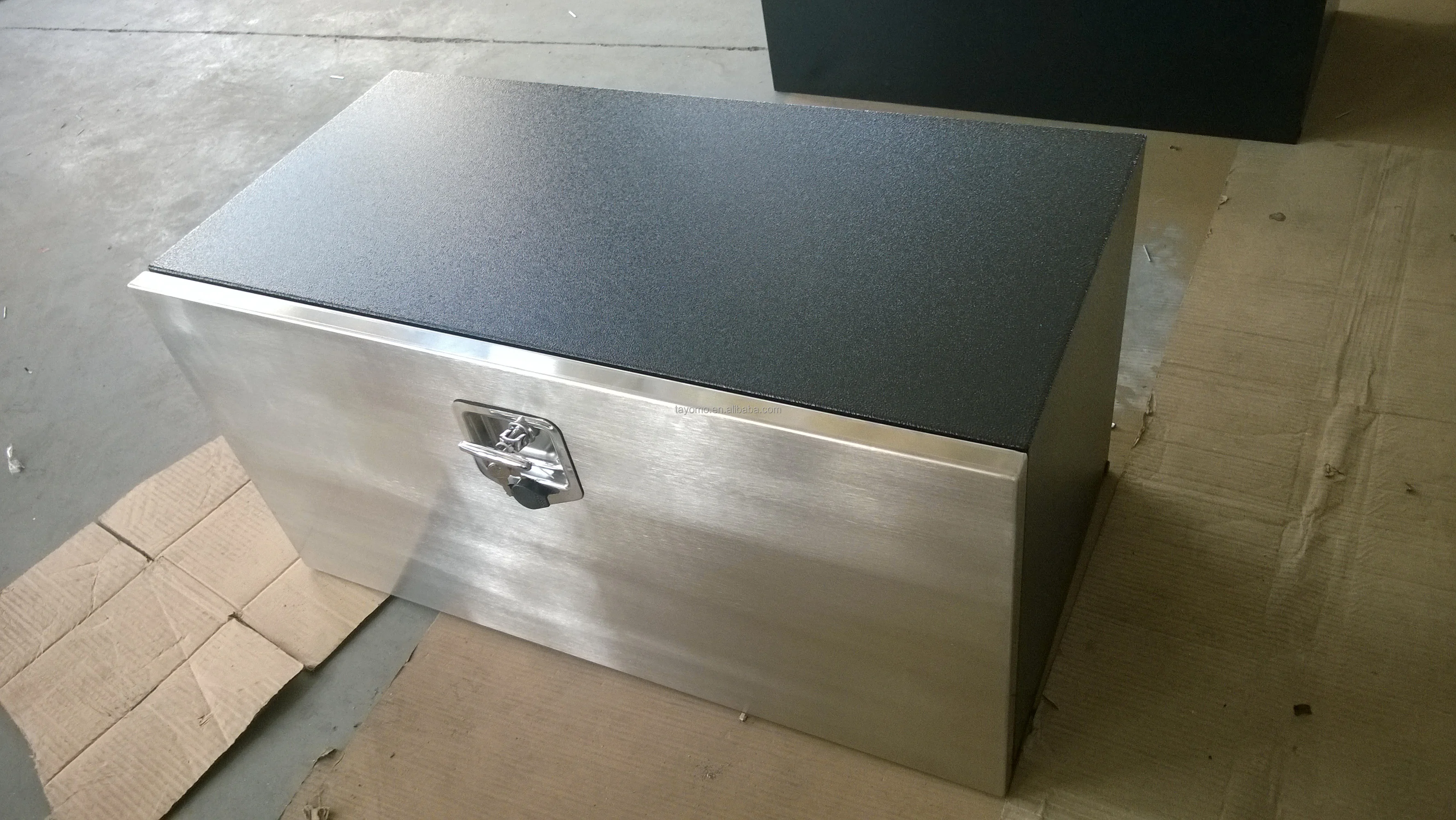 Heavy Duty Steel Underbody Tool Box With Stainless Steel Lid Buy Heavy Duty Steel Underbody