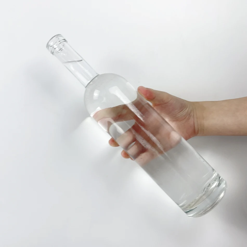 2025 Top Selling clear 70cl Vodka Bottle Round Shape Tequila Gin Bottle Long Neck Wine Whisky Bottle with Wooden Cork Sealing