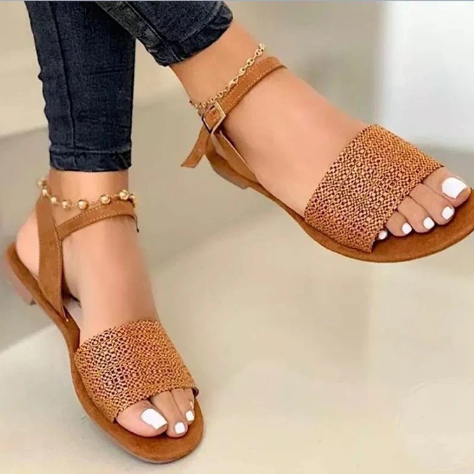 Wholesale Hot sale fashion trendy round toe casual buckle girls flat  sandals flat shoes plus size big size outdoor sandals for women From  m.