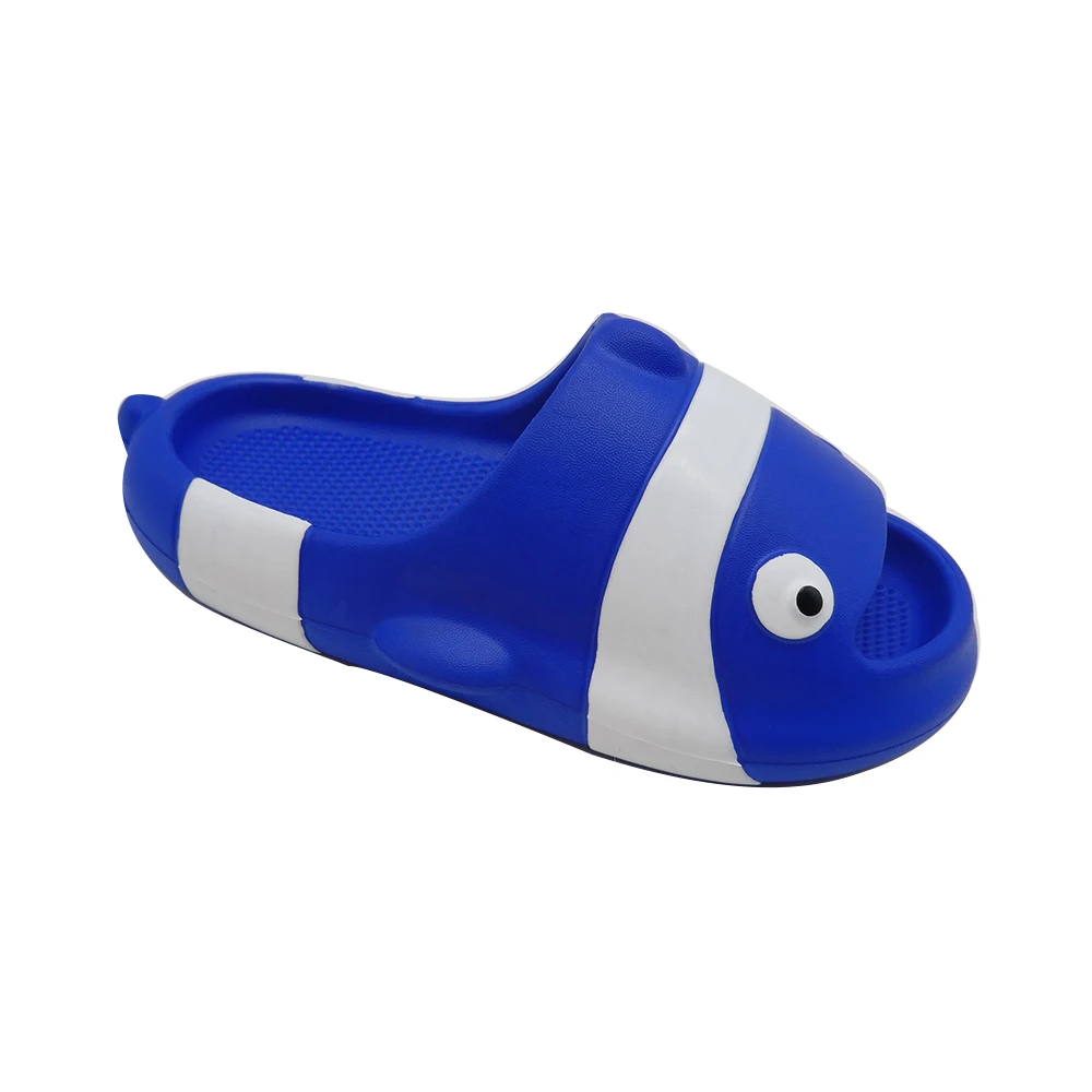 Over of Clown Fish Bath Slippers Super Cute Indoor Anti-slip Four Seasons Style Home Slipper