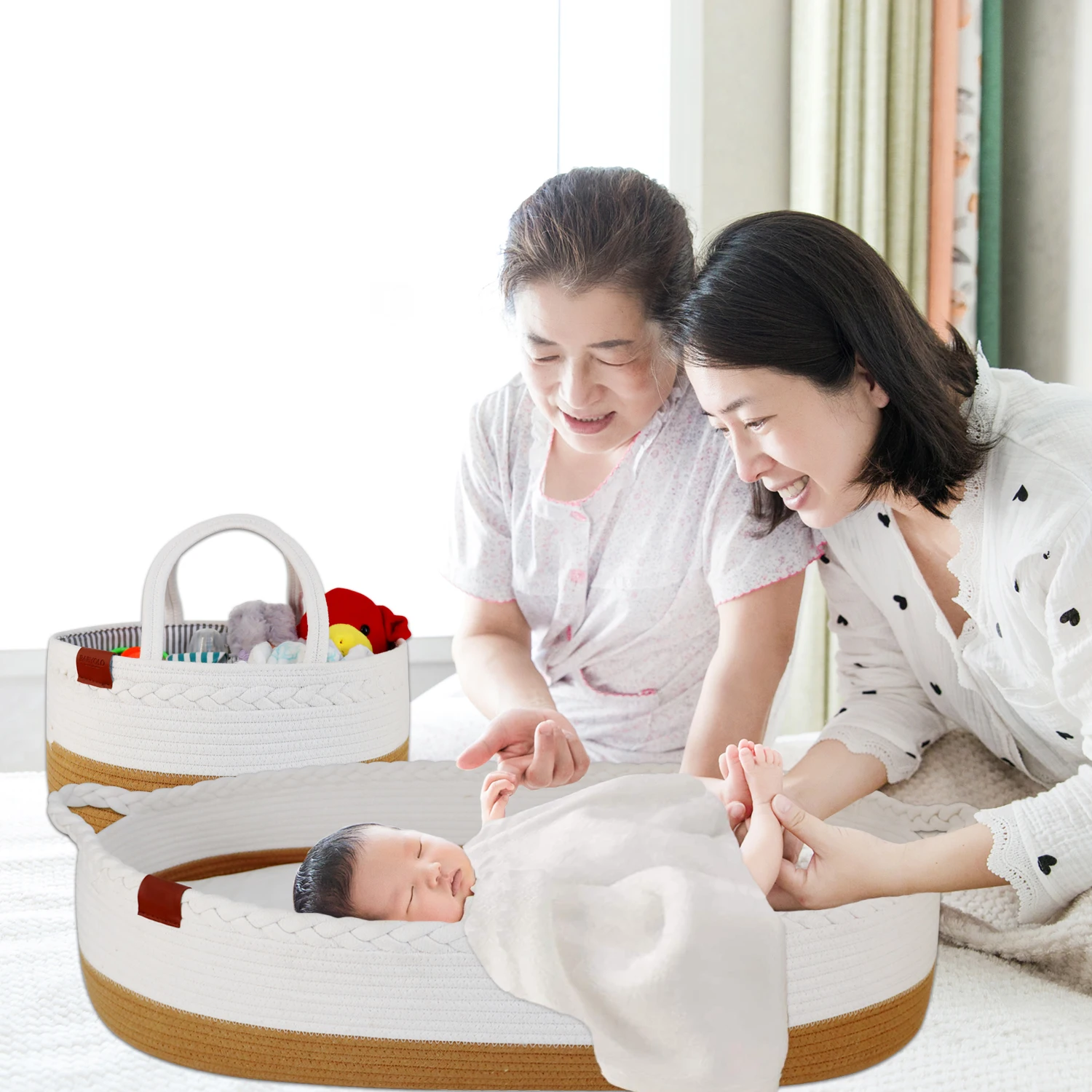 2023 Top Selling Moses Diaper Basket Foldable Diaper Caddy Organizer 2