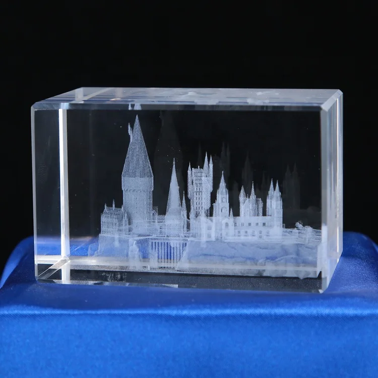 Nieuw ontwerp Beroemde douanegebouwtype 3d geëtst kristalkasteel Geschenken voor souvenirgeschenken