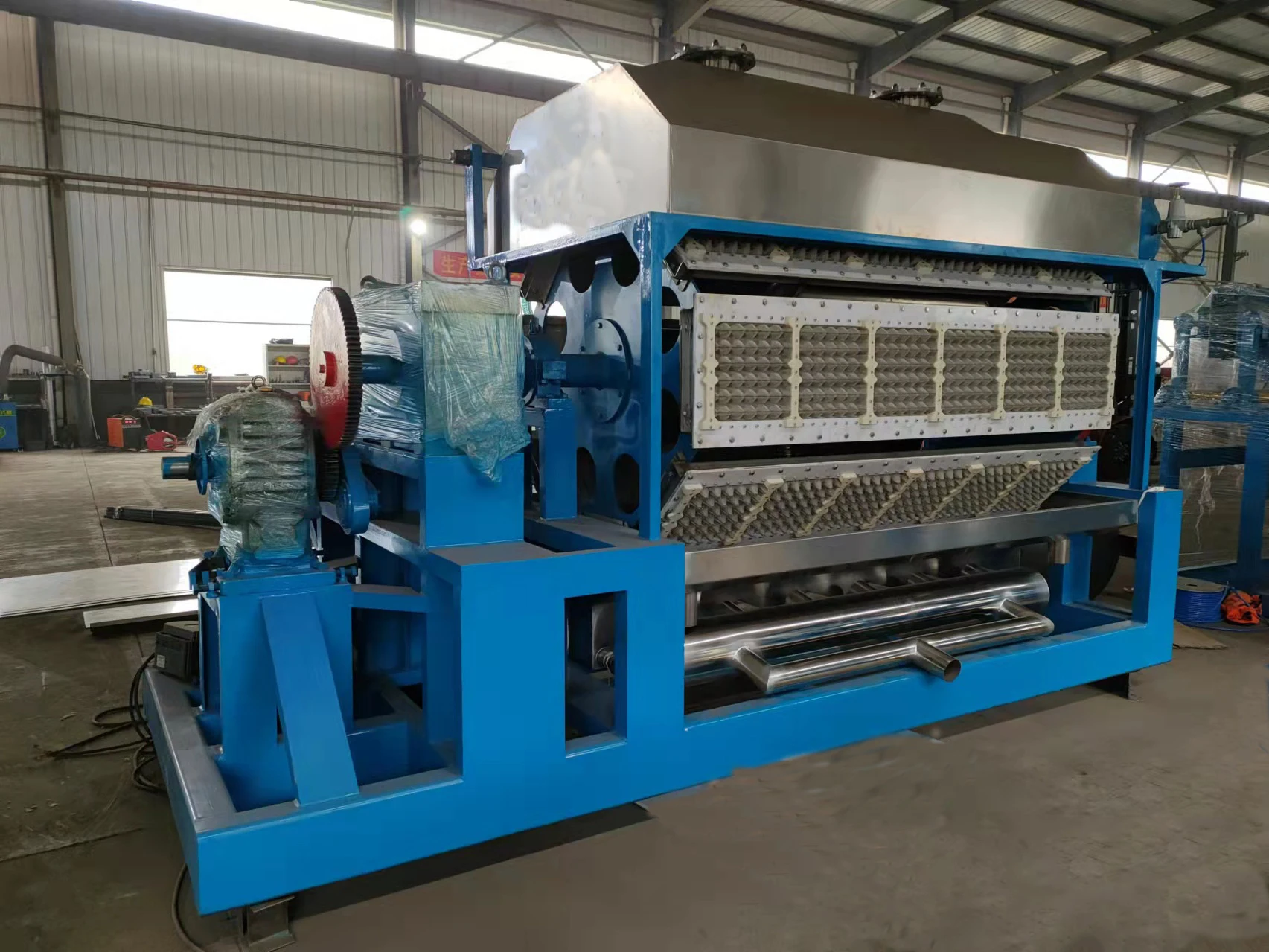 Plateau a oeufs manuel faisant la machine pour emballer les oeufs machine a cao nguyên a oeufs