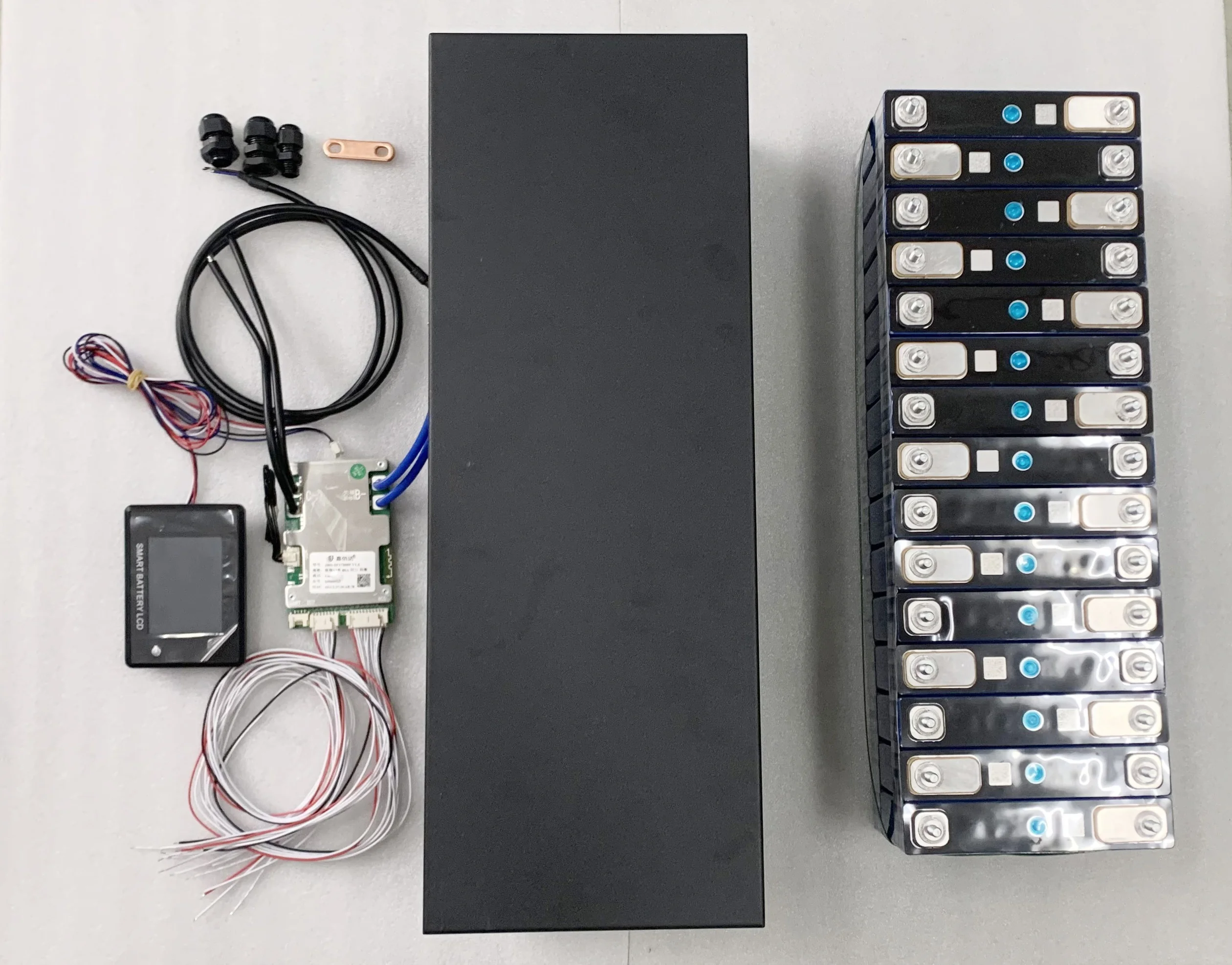 Balcony Energy Storage Battery Wall-mounted Lipower off-grid for Sustainable Living