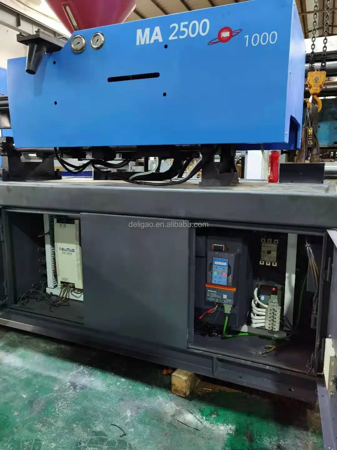 Used Plastic Injection Molding Machine Haitian 90ton Secondhand