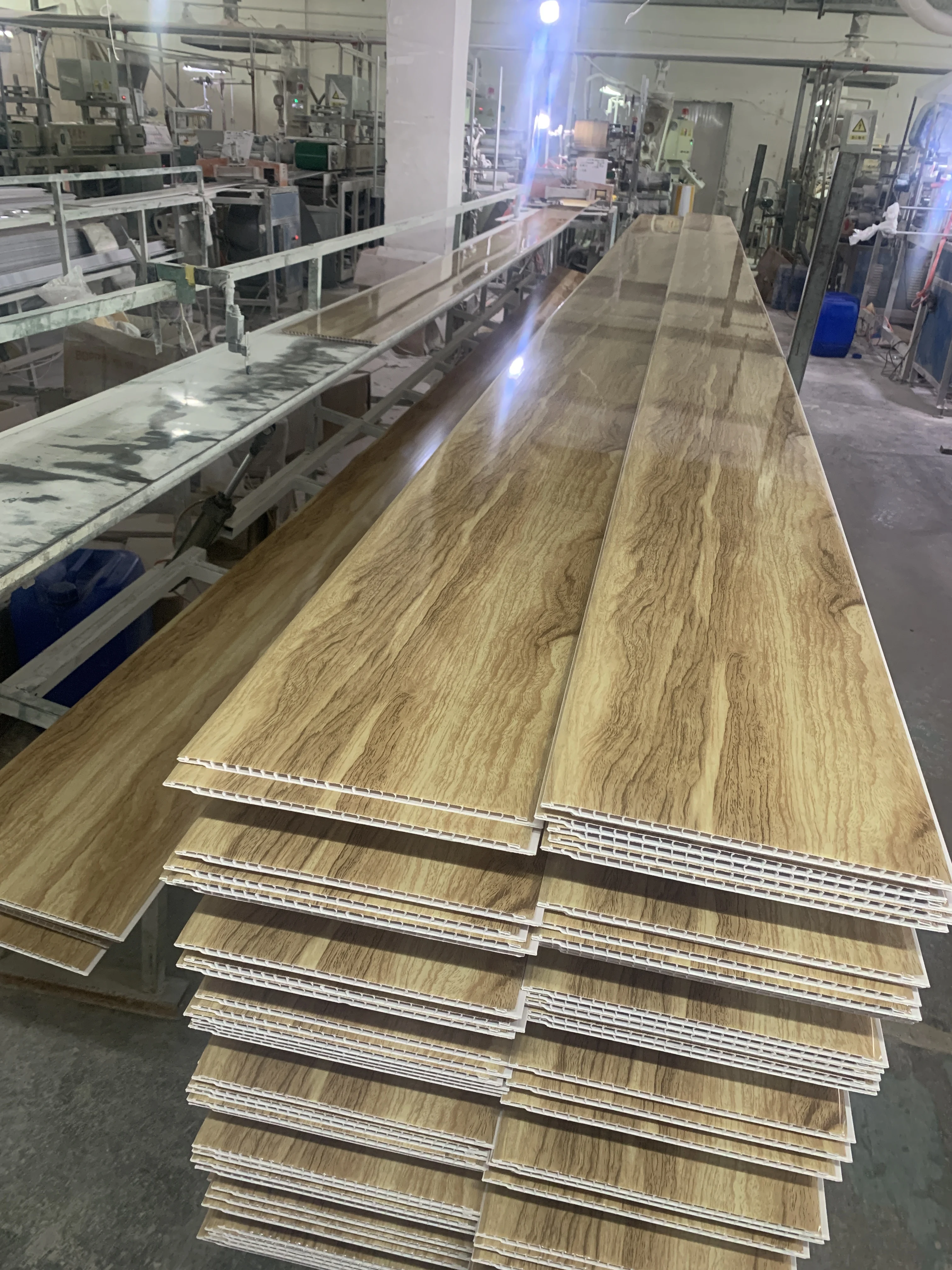 Cheap PVC Roof Sheet Hot Stamping Design False PVC Ceiling Tile From China Manufacturer
