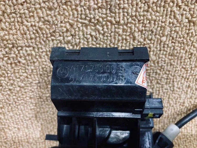 Trunk Lock Latch Mechanism Loading Door Lock for Mercedes Benz W203 C230 E350 W171 SLK320 A1717500085