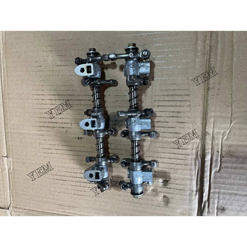 Extra Durable Rocker Shaft Assembly 15861-14263 For Kubota D722
