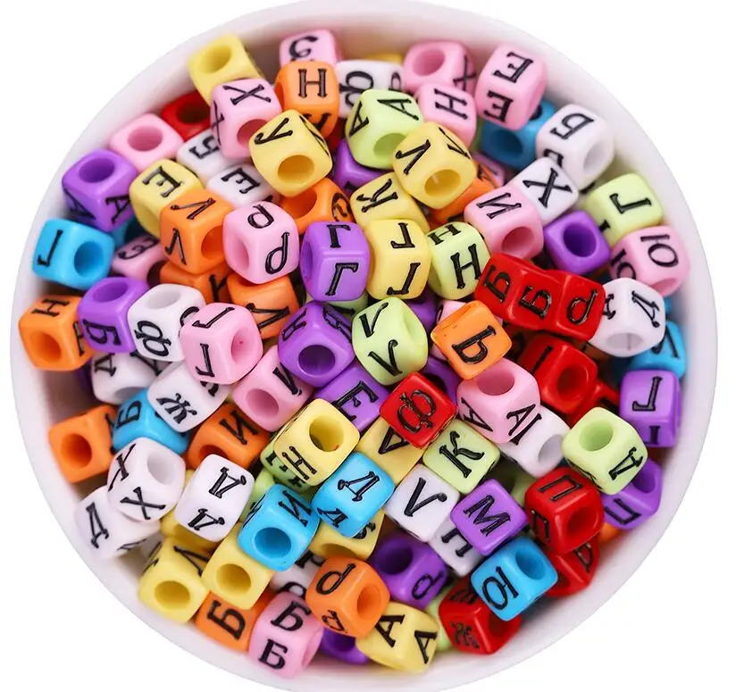 1400pcs 5 Color Acrylic Alphabet Cube Beads Letter Beads with 1 Roll 50m Crystal String Cord for Jewelry Making(6mm)