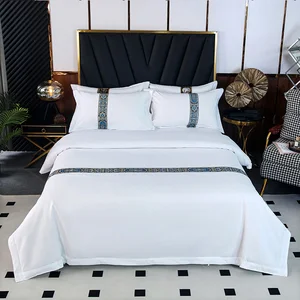 Wholesale Hot Sale Custom Queen/King Size Bedsheet Set 40S Cotton Stripe Embroidery Bed Linen Woven Duvet Cover