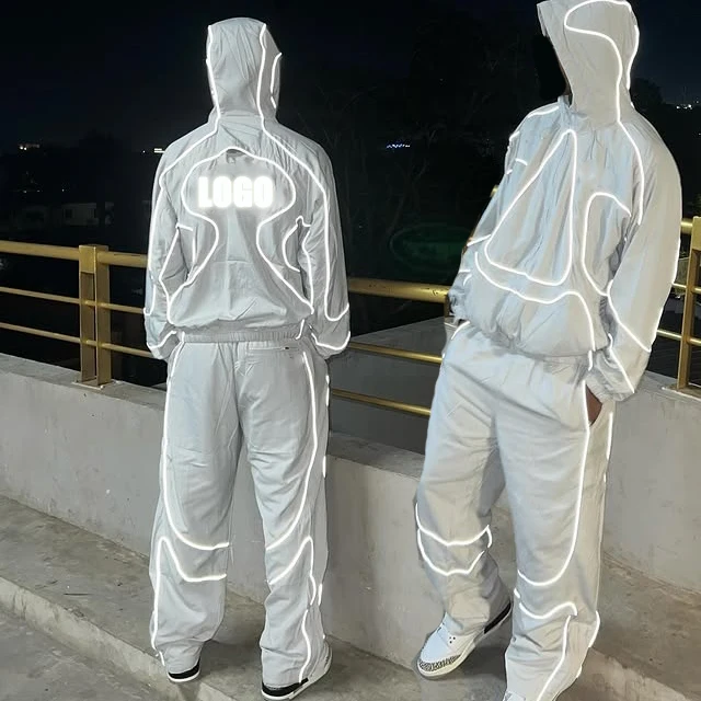 OEM Custom logo Lalaking Waterproof Reflective Windbreaker Nylon Polyester Zip up Track Jacket at Pants Set Tracksuit