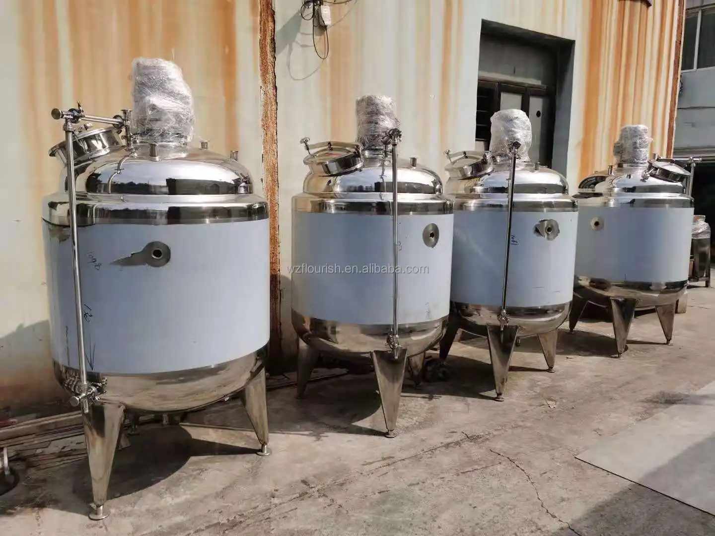 Food Grade Stainless Steel Tank With Agitator