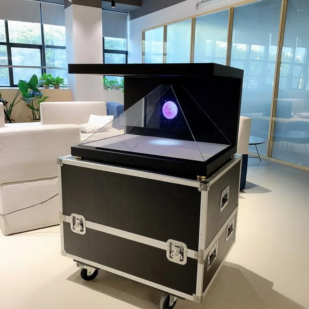 ショーケース　ガラス製ピラミッド型 270度22インチホログラフィックガラスピラミッドショーケース3D