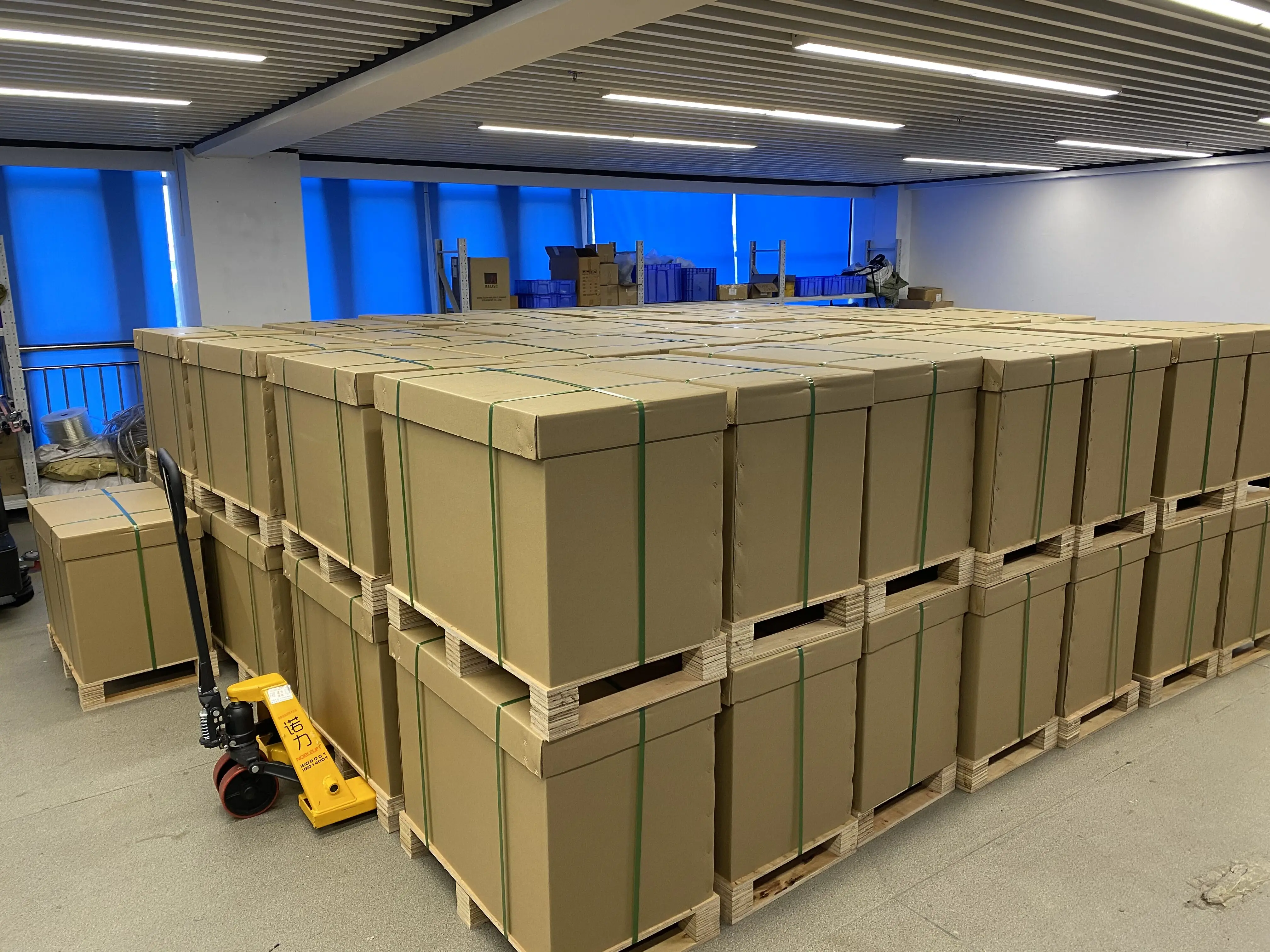 Packaging & shipping specifications