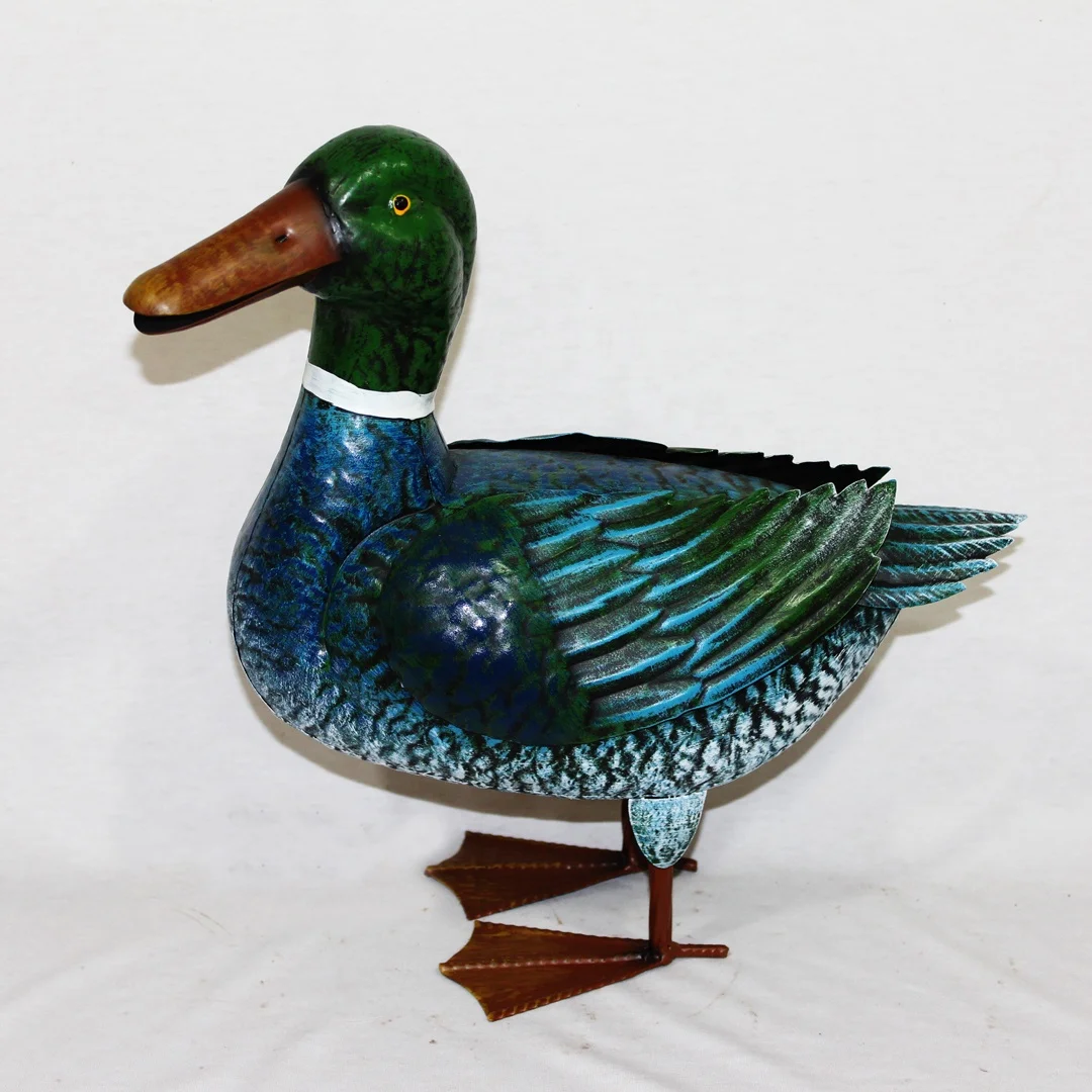 White Metal duck Figurine UD317576