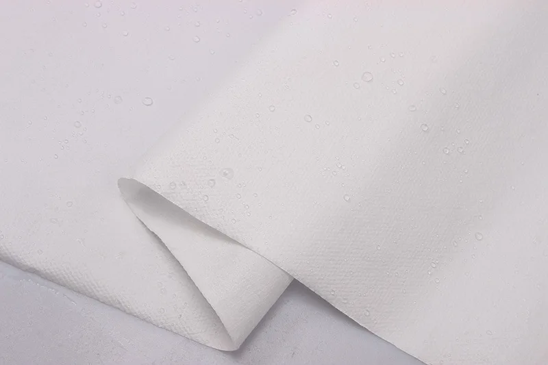 Microporous 65gsm Polypropylene Pe Laminated Non Woven Fabric Roll 1.6m